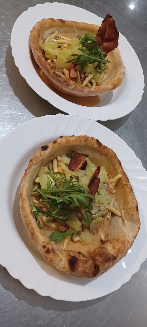Trattoria-Pizzeria O'Lucianiello · Foto 6