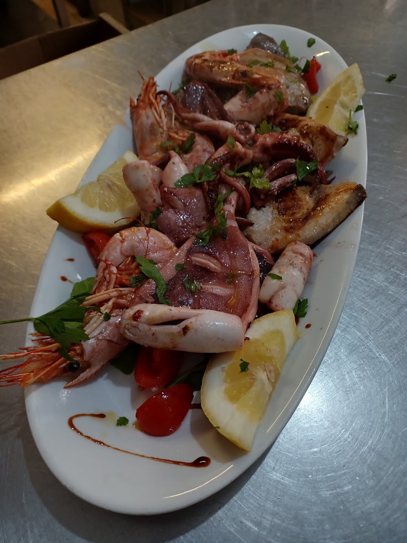 Trattoria-Pizzeria O'Lucianiello · Foto 2
